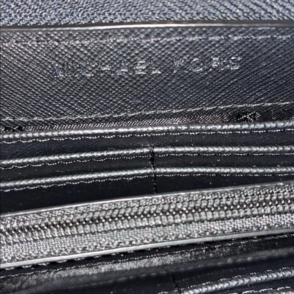 Michael Kors Long Wallet